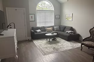 3217 Gordon Dr, Greenville, NC 27834 - Photo 2