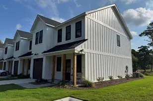 107 Star Lake Circle, Cape Carteret, NC 28584 - Photo 2