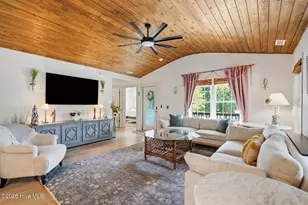 101 NW 11th St, Oak Island, NC 28465 - Photo 8