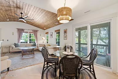 101 NW 11th Street, Oak Island, NC 28465 - Photo 10
