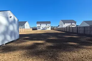 301 Harvest Mdw Xing, Jacksonville, NC 28546 - Photo 30
