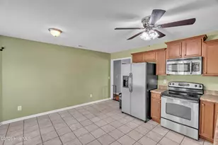 477 Sand Ridge Rd, Hubert, NC 28539 - Photo 14