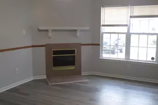 976 W Pueblo Dr, Jacksonville, NC 28546 - Photo 2
