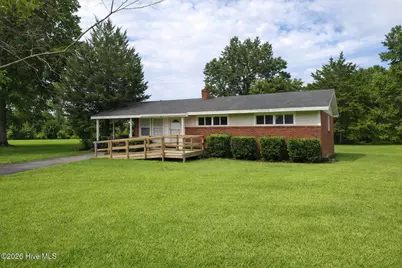 909A Greenfield Heights Boulevard, Havelock, NC 28532 - Photo 2