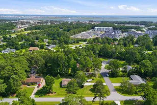 704 Meadow Ct, Morehead City, NC 28557 - Photo 32