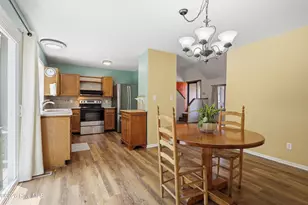704 Meadow Ct, Morehead City, NC 28557 - Photo 12