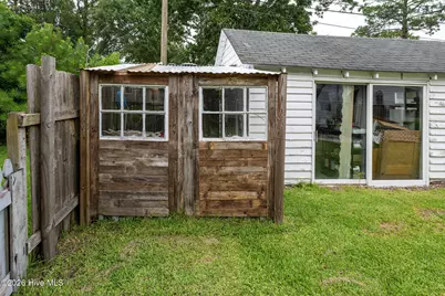 1902 Wilson Street, New Bern, NC 28560 - Photo 28