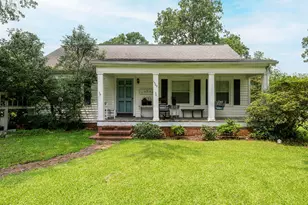 1902 Wilson St, New Bern, NC 28560 - Photo 1