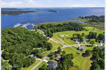 1207 Barkentine Drive, New Bern, NC 28560 - Photo 2