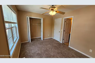 110 Cornerstone Place, Jacksonville, NC 28546 - Photo 6