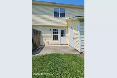 110 Cornerstone Place, Jacksonville, NC 28546 - Photo 2