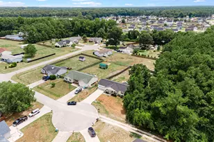 102 Appleton Ln, Richlands, NC 28574 - Photo 32