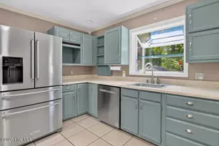 300 Nottingham Rd, Jacksonville, NC 28546 - Photo 10
