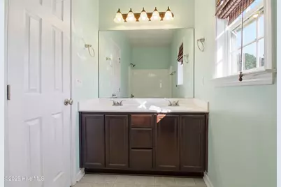 412 Savannah Drive, Jacksonville, NC 28546 - Photo 10