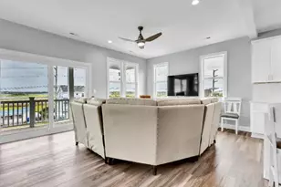 822 S Topsail Dr, Surf City, NC 28445 - Photo 26