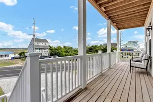 822 S Topsail Dr, Surf City, NC 28445 - Photo 10