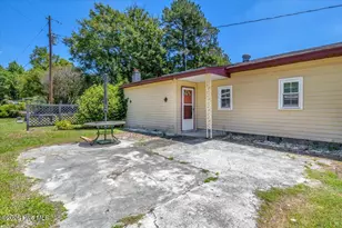 170 Loop Rd, Burgaw, NC 28425 - Photo 32
