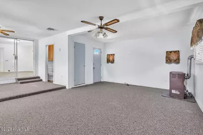 170 Loop Road, Burgaw, NC 28425 - Photo 12