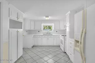 170 Loop Rd, Burgaw, NC 28425 - Photo 18