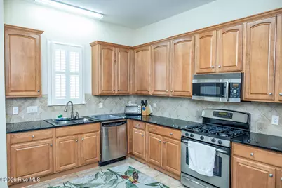 648 Village Park Drive #208, Wilmington, NC 28405 - Photo 8