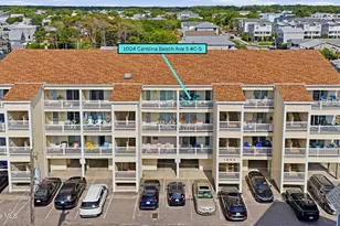 1004 Carolina Beach Ave S, Carolina Beach, NC 28428 - Photo 1