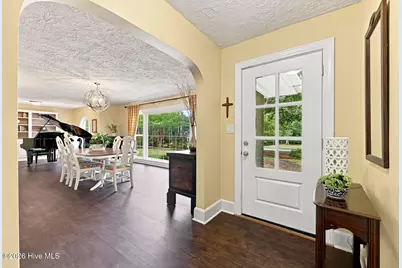 406 Country Club Drive, Jacksonville, NC 28546 - Photo 8