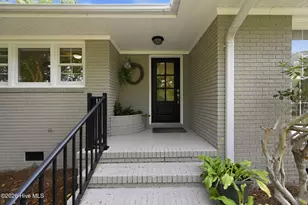 406 Country Club Dr, Jacksonville, NC 28546 - Photo 6