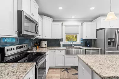 125 NW 15th Street, Oak Island, NC 28465 - Photo 14