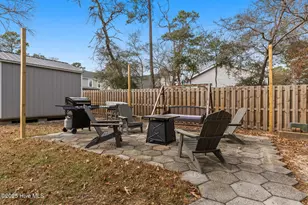 125 NW 15th St, Oak Island, NC 28465 - Photo 36