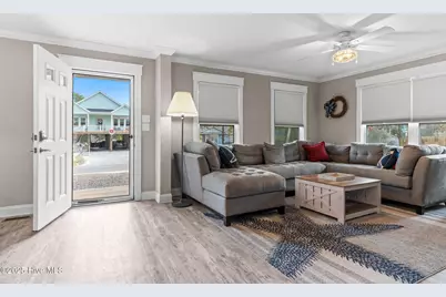 125 NW 15th Street, Oak Island, NC 28465 - Photo 8