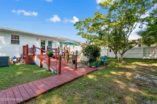 1115 Captains Ct, Calabash, NC 28467 - Photo 10