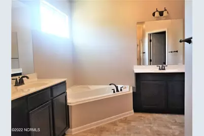 411 Cyrus Thompson Drive, Jacksonville, NC 28546 - Photo 18