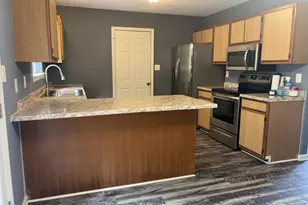 116 Ervin Ct, Jacksonville, NC 28546 - Photo 8