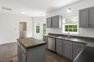120 Farina Dr, Havelock, NC 28532 - Photo 4