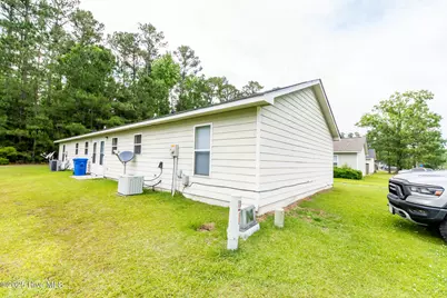 241-A Lakewood Drive #A, Jacksonville, NC 28546 - Photo 4