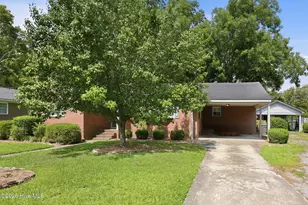 3284 N Walnut St, Farmville, NC 27828 - Photo 4
