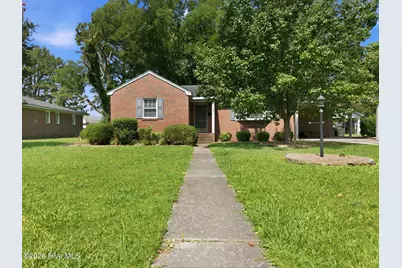 3284 N Walnut Street, Farmville, NC 27828 - Photo 6