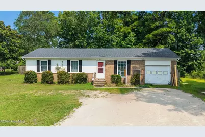 211 N Nunn Street, Havelock, NC 28532 - Photo 1
