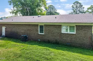 211 N Nunn St, Havelock, NC 28532 - Photo 4