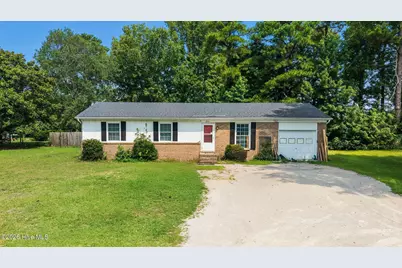 211 N Nunn Street, Havelock, NC 28532 - Photo 2