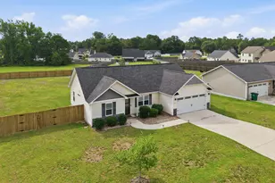 203 Peaceful Ln, Hubert, NC 28539 - Photo 4