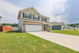 761 Greenwich Pl, Richlands, NC 28574 - Photo 2