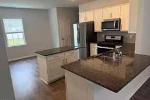 3620 Corinth Dr, Greenville, NC 27834 - Photo 10