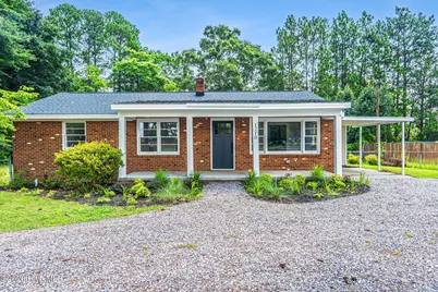 1710 N Poplar Street, Aberdeen, NC 28315 - Photo 1