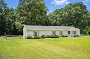 204 Wanda Dr, Pikeville, NC 27863 - Photo 2