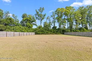 110 Pear Tree Ln, Richlands, NC 28574 - Photo 22