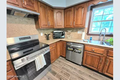 507 Fox Run Road, Jacksonville, NC 28546 - Photo 12