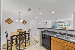 2827 Bloomfield Ln, Wilmington, NC 28412 - Photo 8