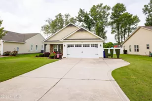 104 Cove Pl, Clinton, NC 28328 - Photo 1