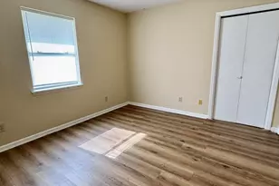 2107 E 3rd St, Greenville, NC 27858 - Photo 14